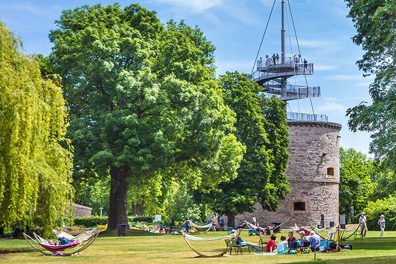 View to the observation tower in the egapark. Photo: egapark Erfurt gGmbH, Ch. Fischer View to the observation tower in the egapark. Photo: egapark Erfurt gGmbH, Ch. Fischer