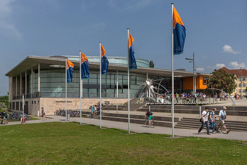 Die TU Ilmenau landet in Rankings regelmäßig auf den vorderen Plätzen. Bild: TU Ilmenau Die TU Ilmenau landet in Rankings regelmäßig auf den vorderen Plätzen. Bild: TU Ilmenau