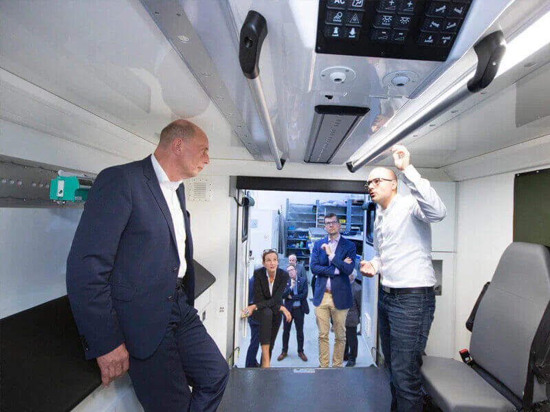 Also Thuringia‘s Minister for Economic Affairs, Wolfgang Tiefensee, already informed himself about the innovative UVC disinfection of BINZ. Also Thuringia‘s Minister for Economic Affairs, Wolfgang Tiefensee, already informed himself about the innovative UVC disinfection of BINZ.