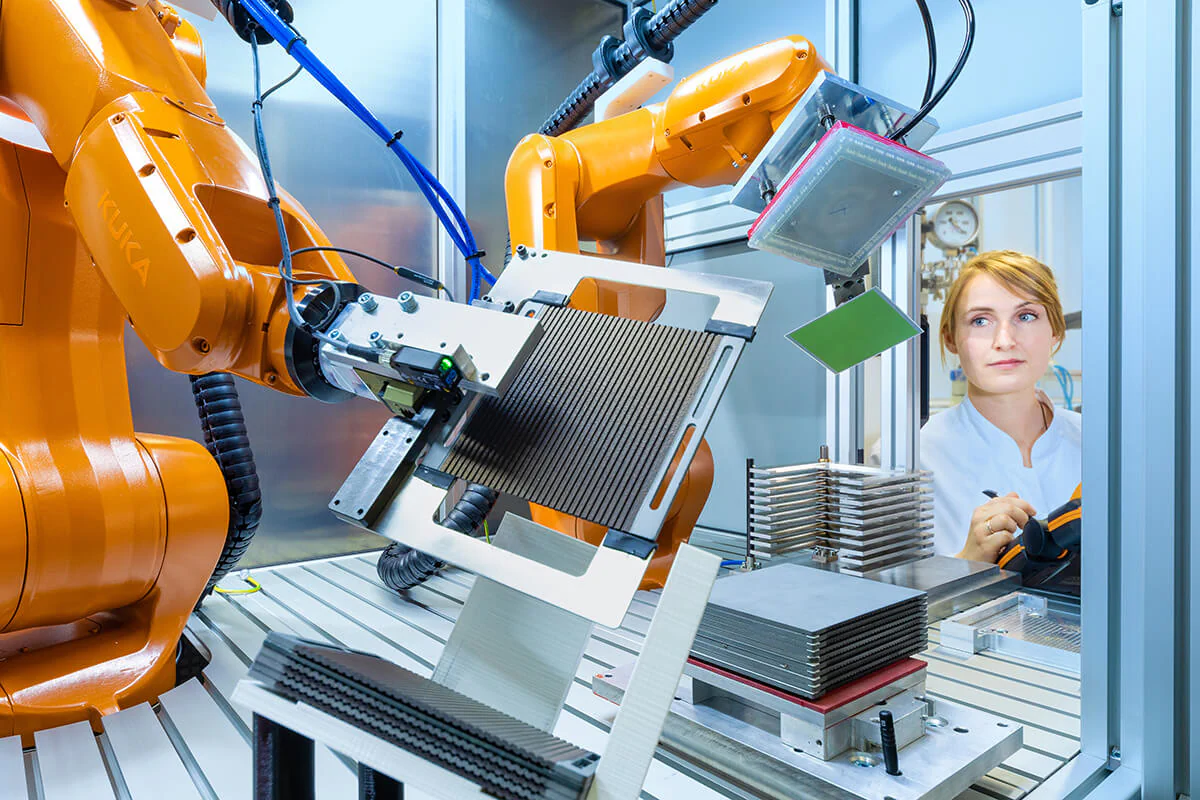 The pilot plant for the high-temperature electrolysis stack technology (SOEC) developed by Fraunhofer IKTS was opened at the “Erfurter Kreuz” in Arnstadt. Photo: Fraunhofer IKTS The pilot plant for the high-temperature electrolysis stack technology (SOEC) developed by Fraunhofer IKTS was opened at the “Erfurter Kreuz” in Arnstadt.