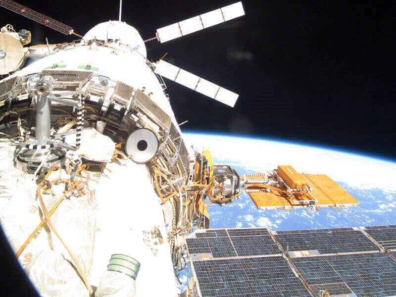 Sensors from Jena-Optronik ensure successful docking maneuvers on the ISS Bildbeschreibung / description: Sensors from Jena-Optronik ensure successful docking maneuvers on the ISS